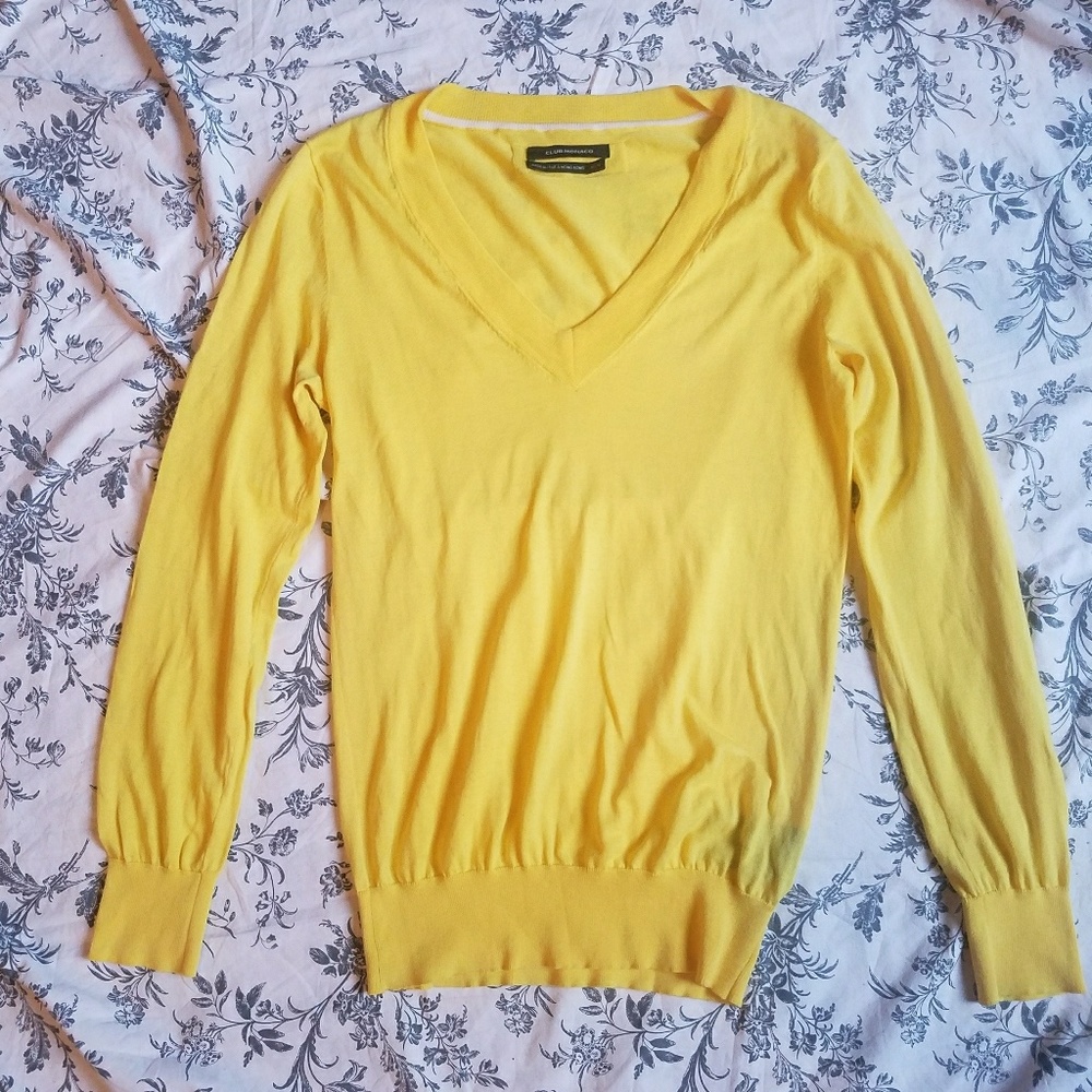 NWOT Canary Yellow Club Monaco V Neck Sweater